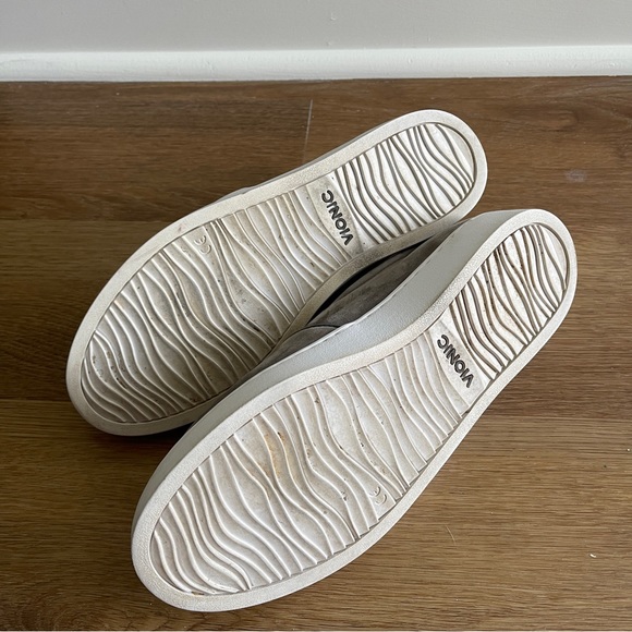 Vionic Midi Slip-On Sneaker Shoe Gray Suede Women's Size 8 - Picture 7 of 7